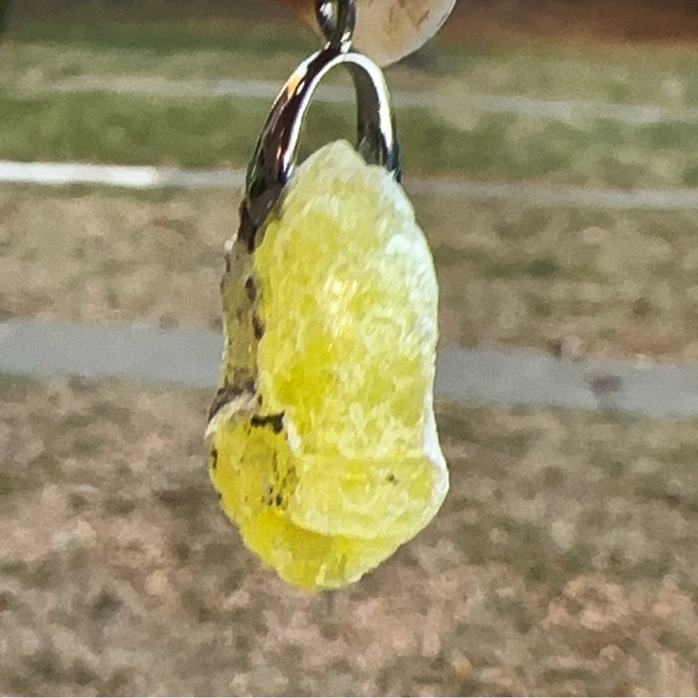 Natural Brucite Freeform Pendants with stainless steel - Picture 6 of 17